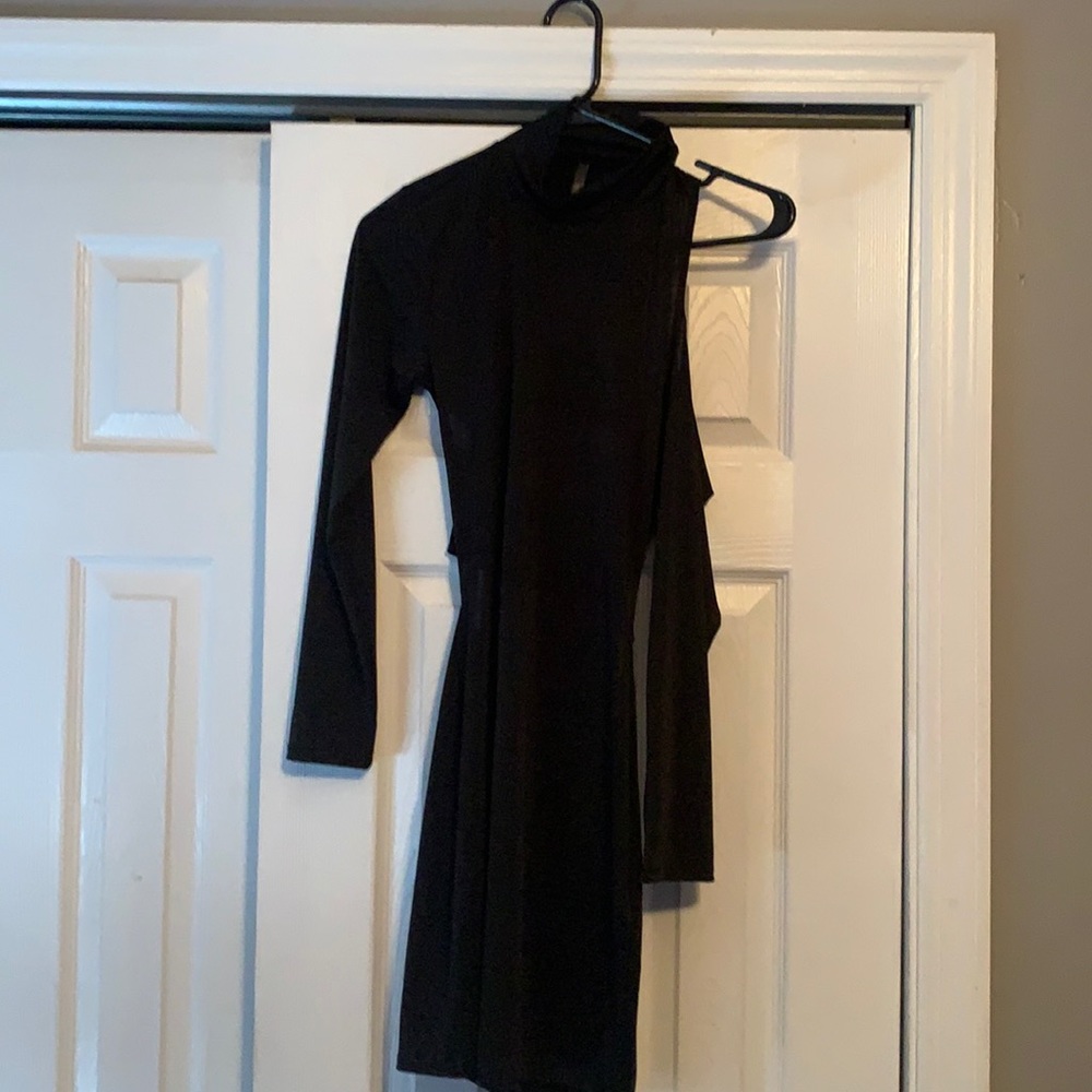 Short dress Gentle wear